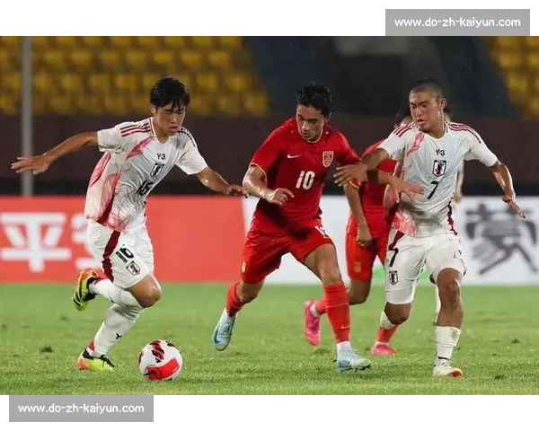 李嗣镕留洋三年零球零助攻 回国无人问津：畸形青训模式何时休？