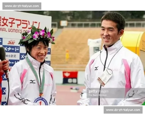 苏超 “西装主帅” 董松：江苏青训后卫的逆袭之路